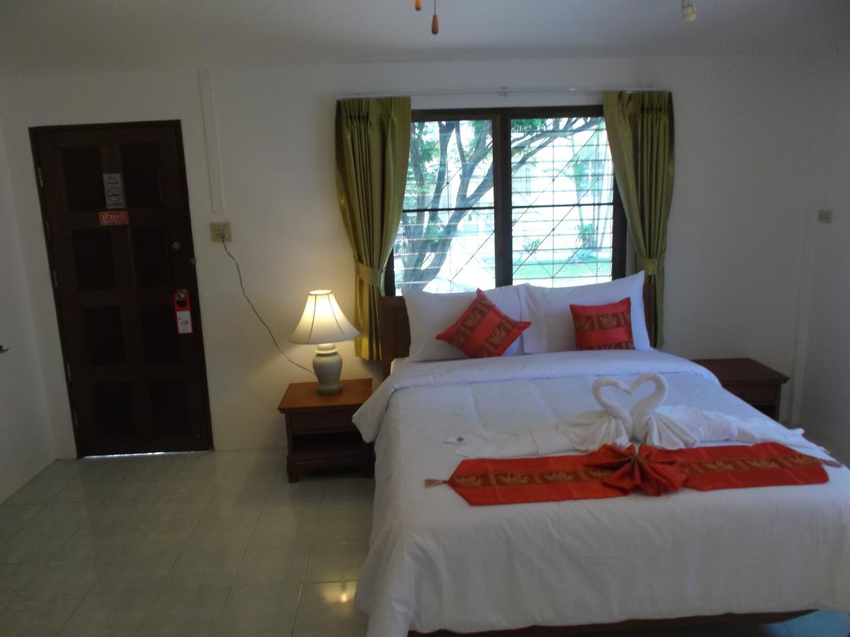 Mali Garden Resort Patong Exteriör bild