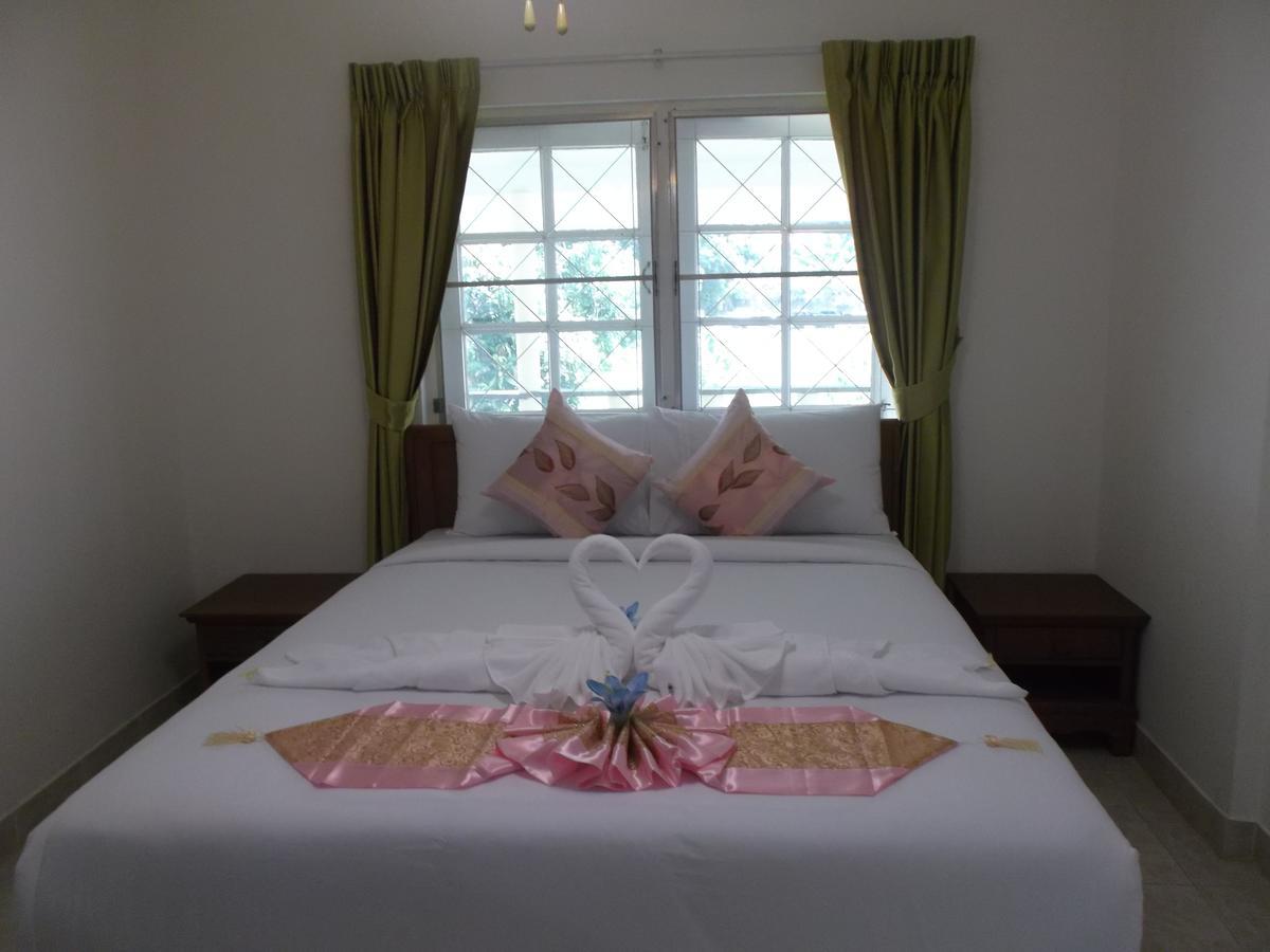 Mali Garden Resort Patong Exteriör bild