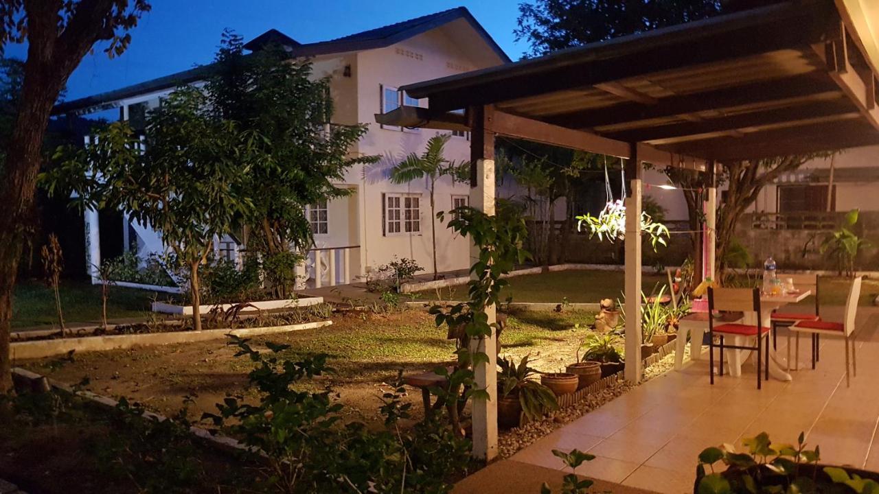 Mali Garden Resort Patong Exteriör bild